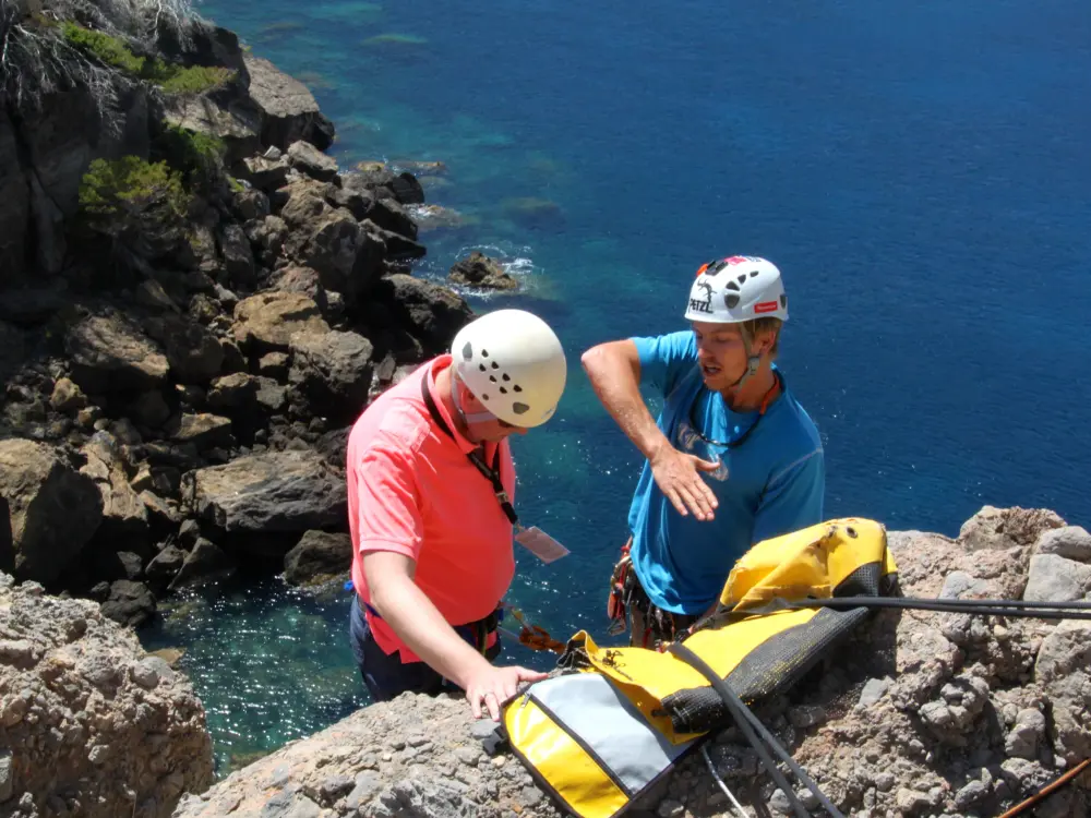 Canyoning Abseiling