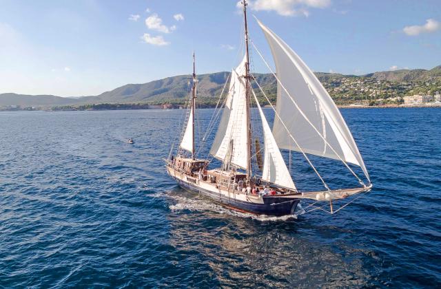 Classic Sailing Boat DMC Mallorca LifeXperiences