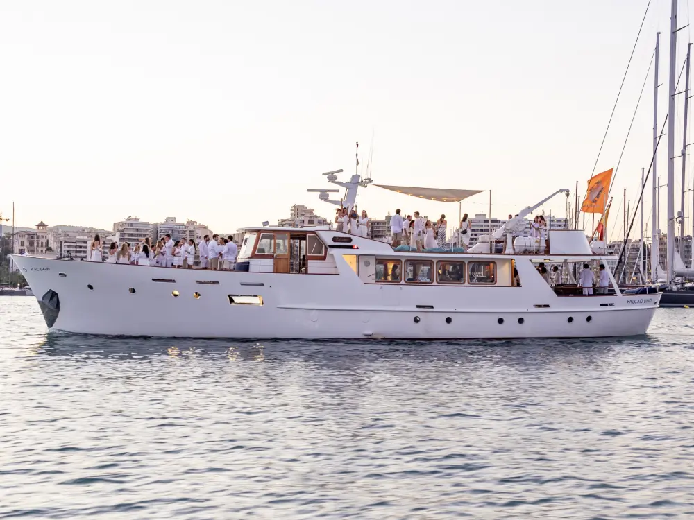 GentlemanYacht Party LifeXperiences