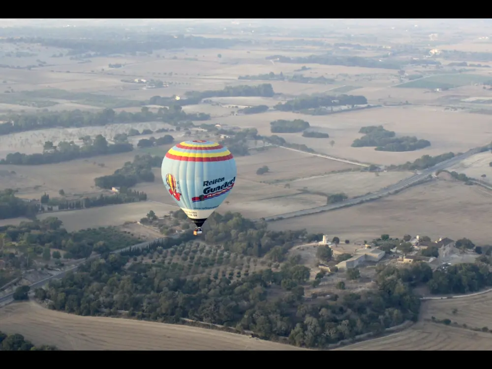 Hot Air Balloon Flight Island tour 