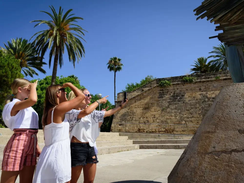 Interactive City Tour Palma