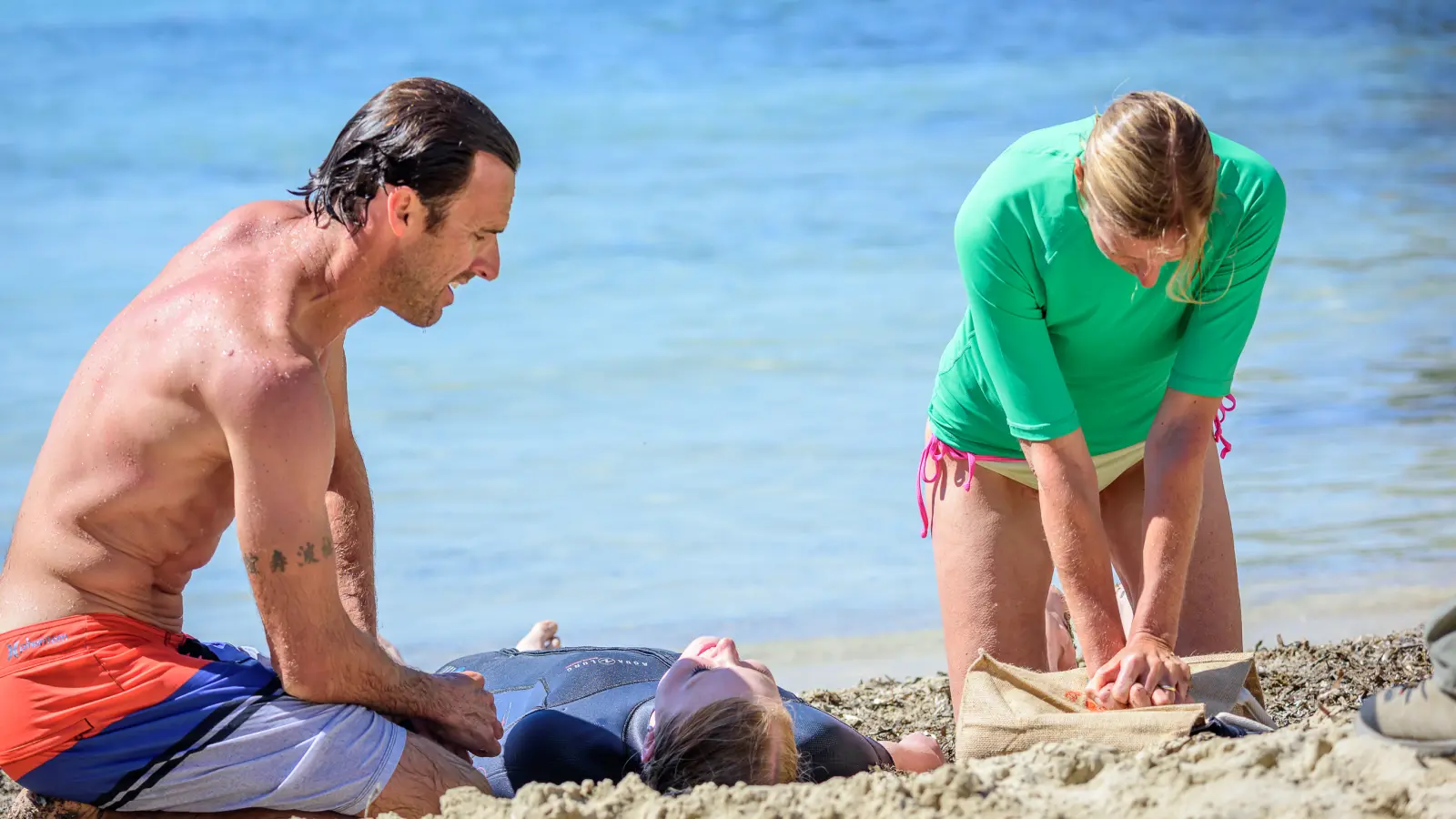 LIFESAVING TEAMBUILDING MENORCA