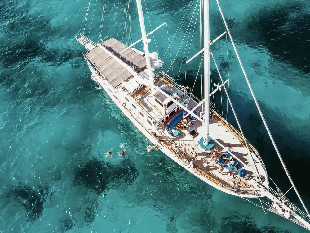 LifeXperiences Malta MICE SailingExcursionHera
