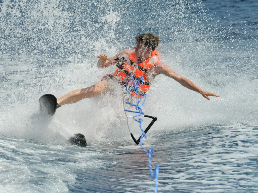 Esquí acuático y wakeboard Action
