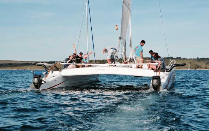 Catamaran Teambuilding Regatta Menorca