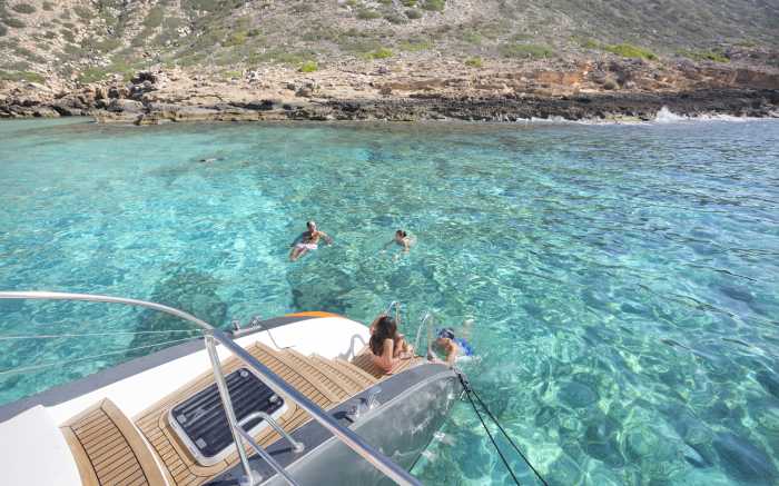 CatamaranTour DMC EventsIncentives LifeXperiences