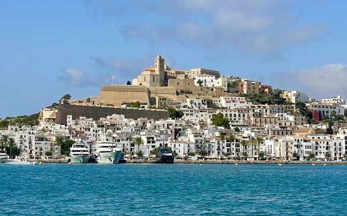 Ibiza City Tour DaltVila portside