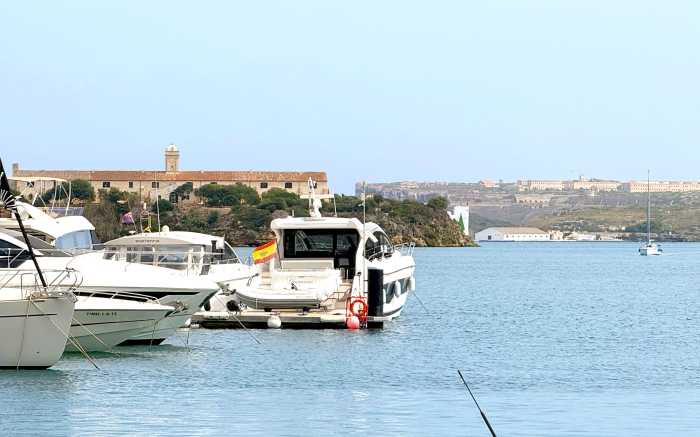 Private City Tour Mahon view