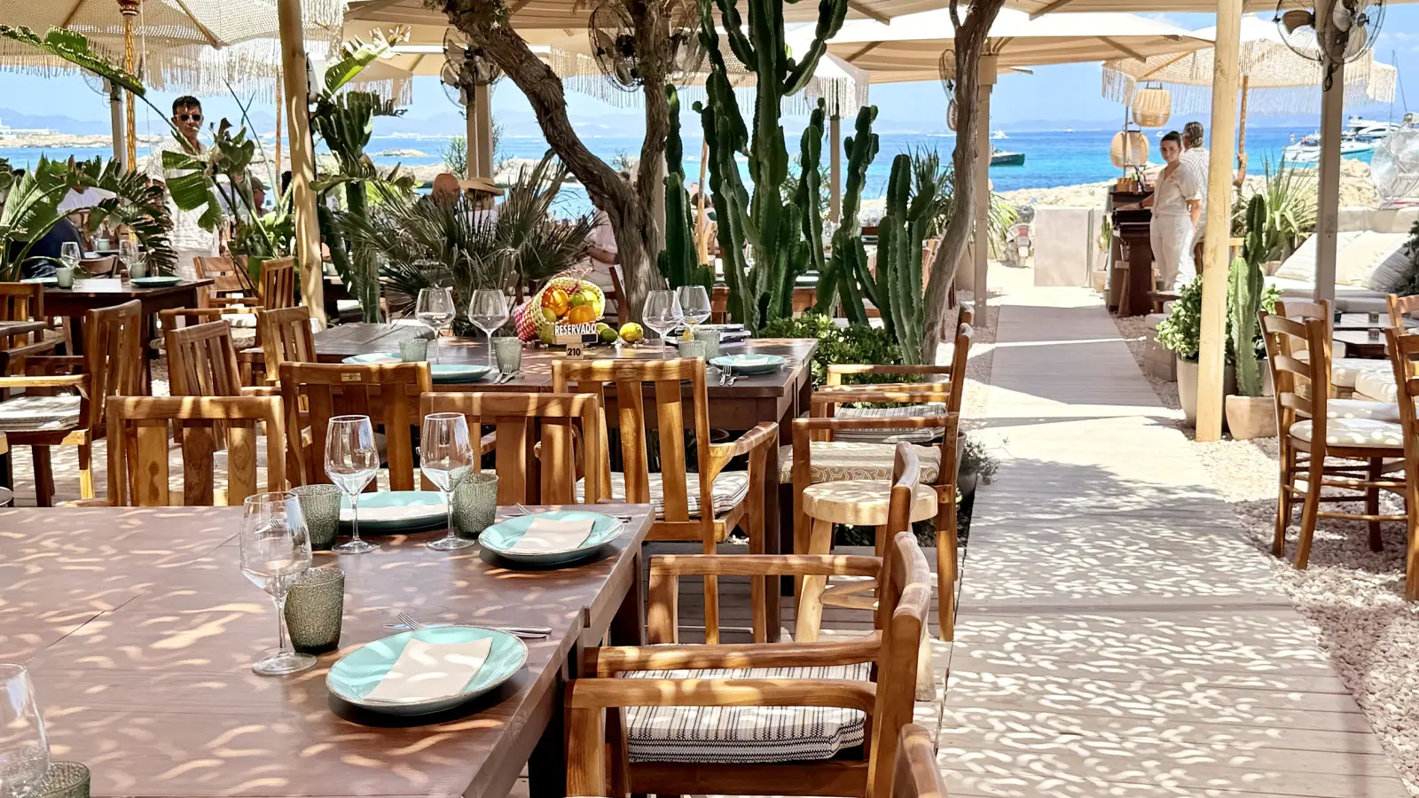 LifeXperiences Formentera MICE Beachclub